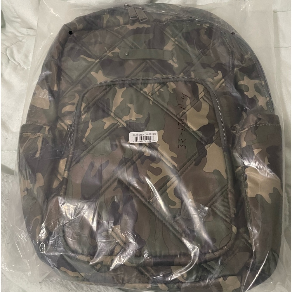 Lug roadster backpack in camo green NWT